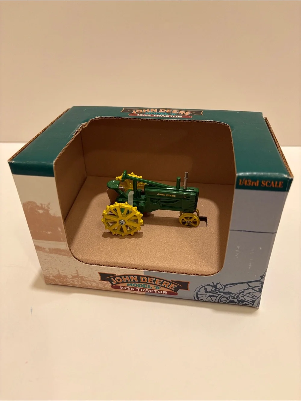 Spec Cast 1935John Deere Model B tractor 1/43 scale.